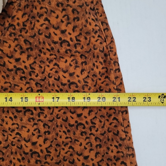 NWT Levi's Wedgie Straight Corduroy Pant Womens Sz 32 Scratchy Leopard Ginger - Picture 15 of 15